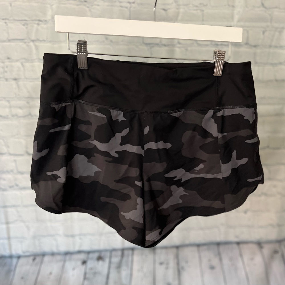 Athleta Running Shorts Woman’s | Sz M
